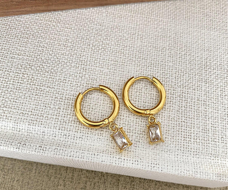 BOUCLES D'OREILLES CRÉOLES EN DIAMANT BLANC