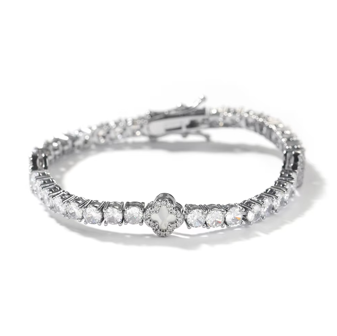 Éclat Clover Armband – Silber / Weiß