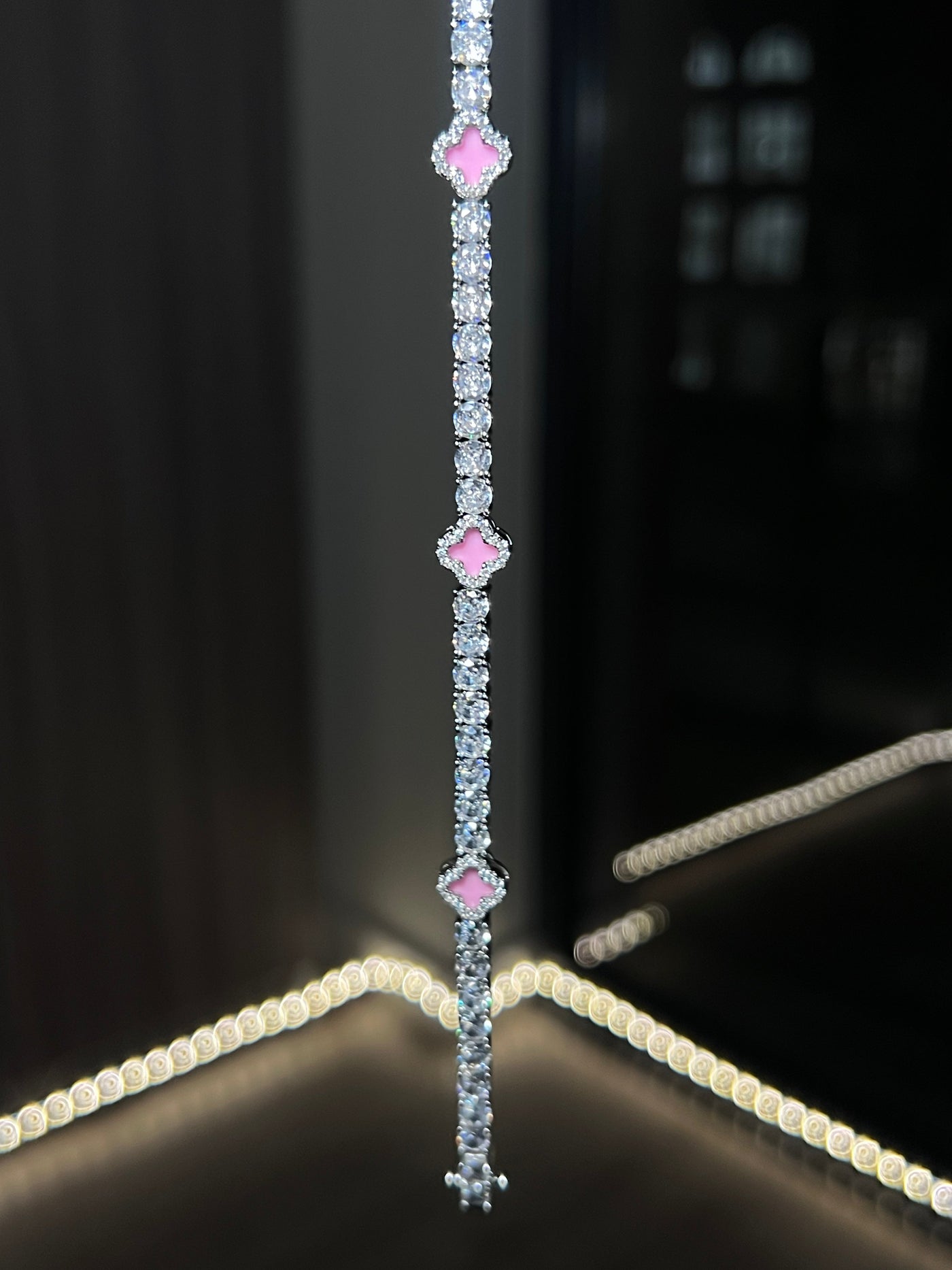 KLASSISCHES ROSA KLEEBLATT TENNISARMBAND - SILBER